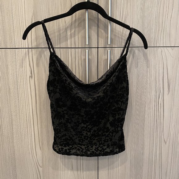 Urban Outfitters Black Velvet Crop Cami - Picture 3 of 11